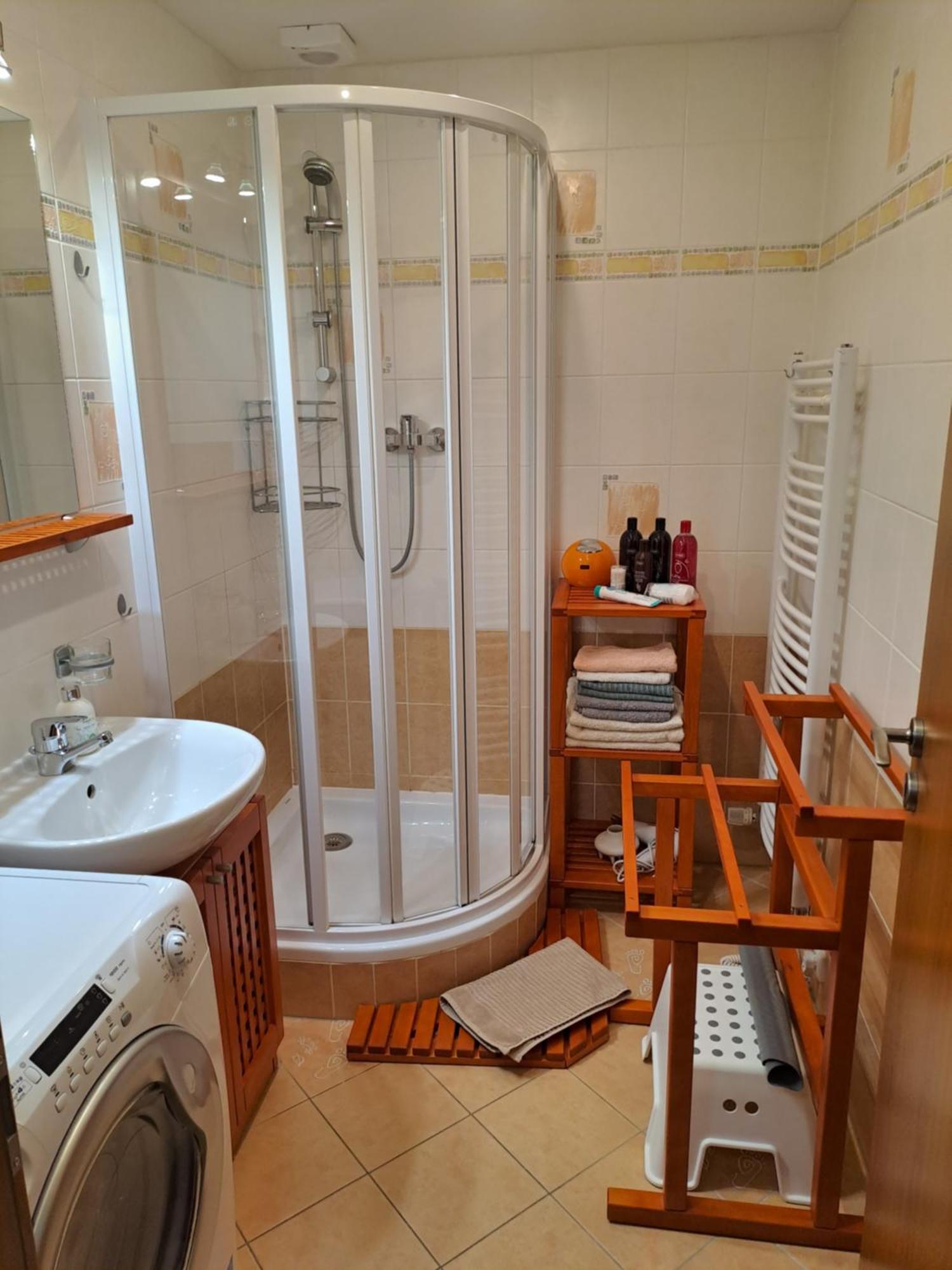Plne Vybaveny Apartman Pod Mumlavskym Vodopadem, Zahrada S Ohnistem, Idealni Vychozi Bod Pro Turistiku, U Cesty Na Hrebeny, Kousek Do Centra, Absolutni Klid, Vybaveny I Pro Deti, Wellness A Fitko Naproti 哈拉霍夫 外观 照片